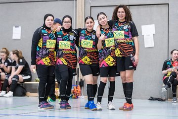 Bild 103 - B2 Loewinnen Cup